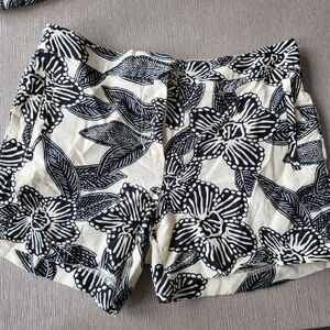 Black and Cream Floral Top And Shorts Set